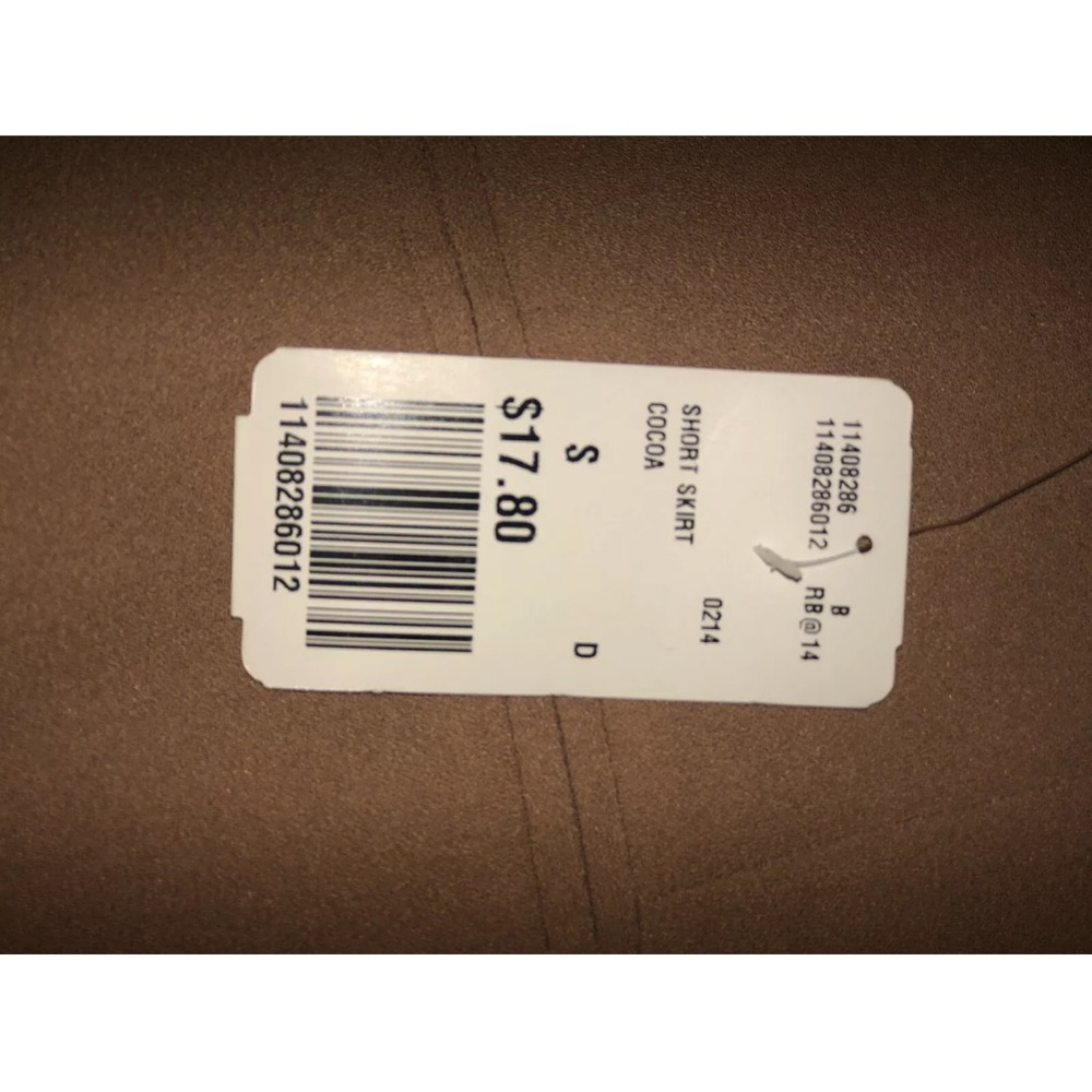 $5 Forever 21 skirt new with tags size small. $5 if bundled - Picture 7 of 11